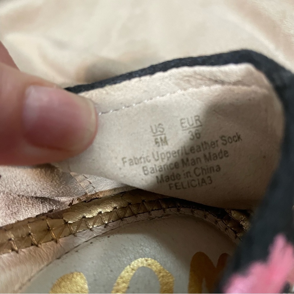 Sam Edelman Black Floral Embroidered Ballet Flats with Pink Flowers. - Picture 8 of 9